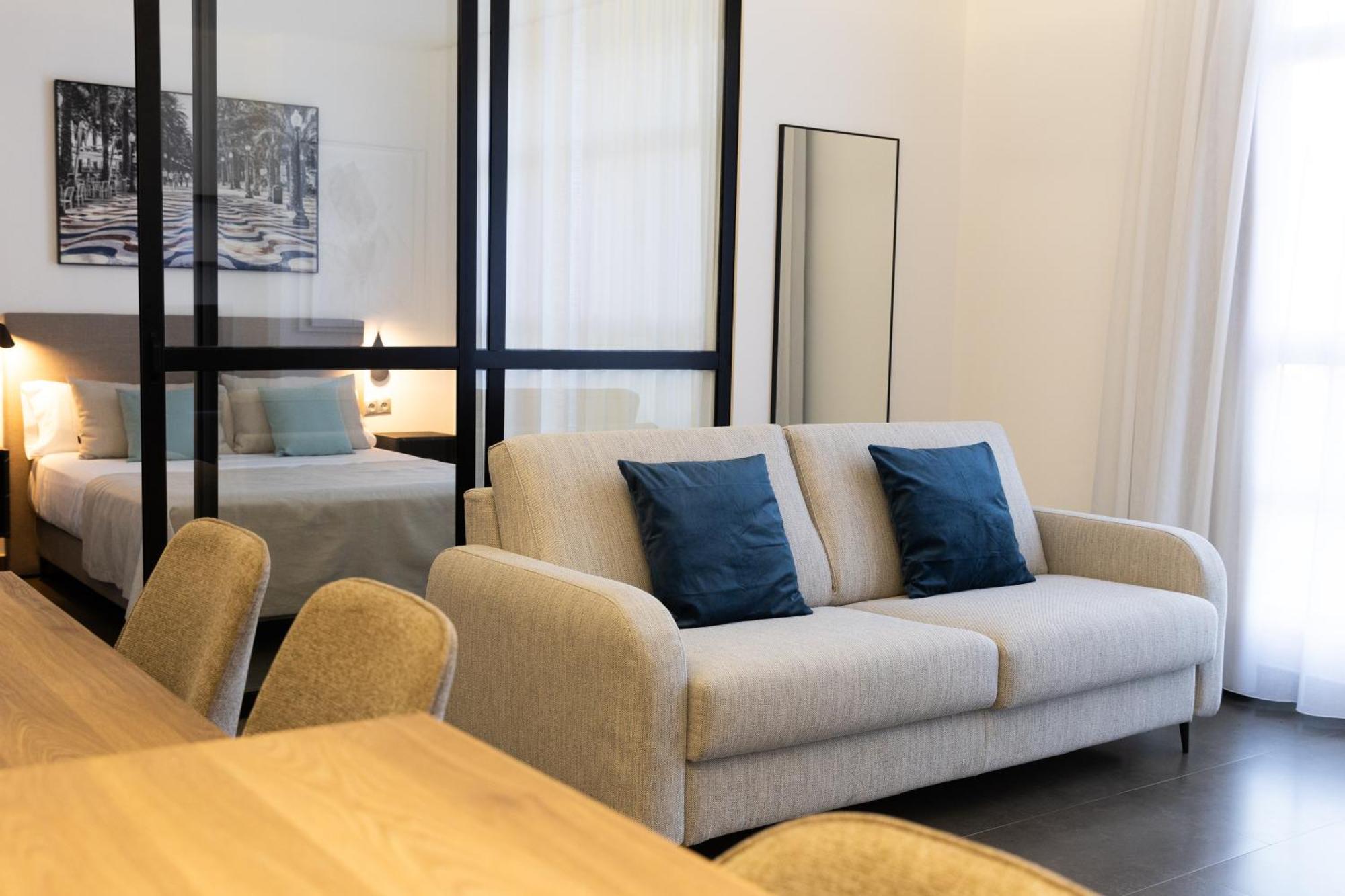 Guillman Suites Alicante Luaran gambar