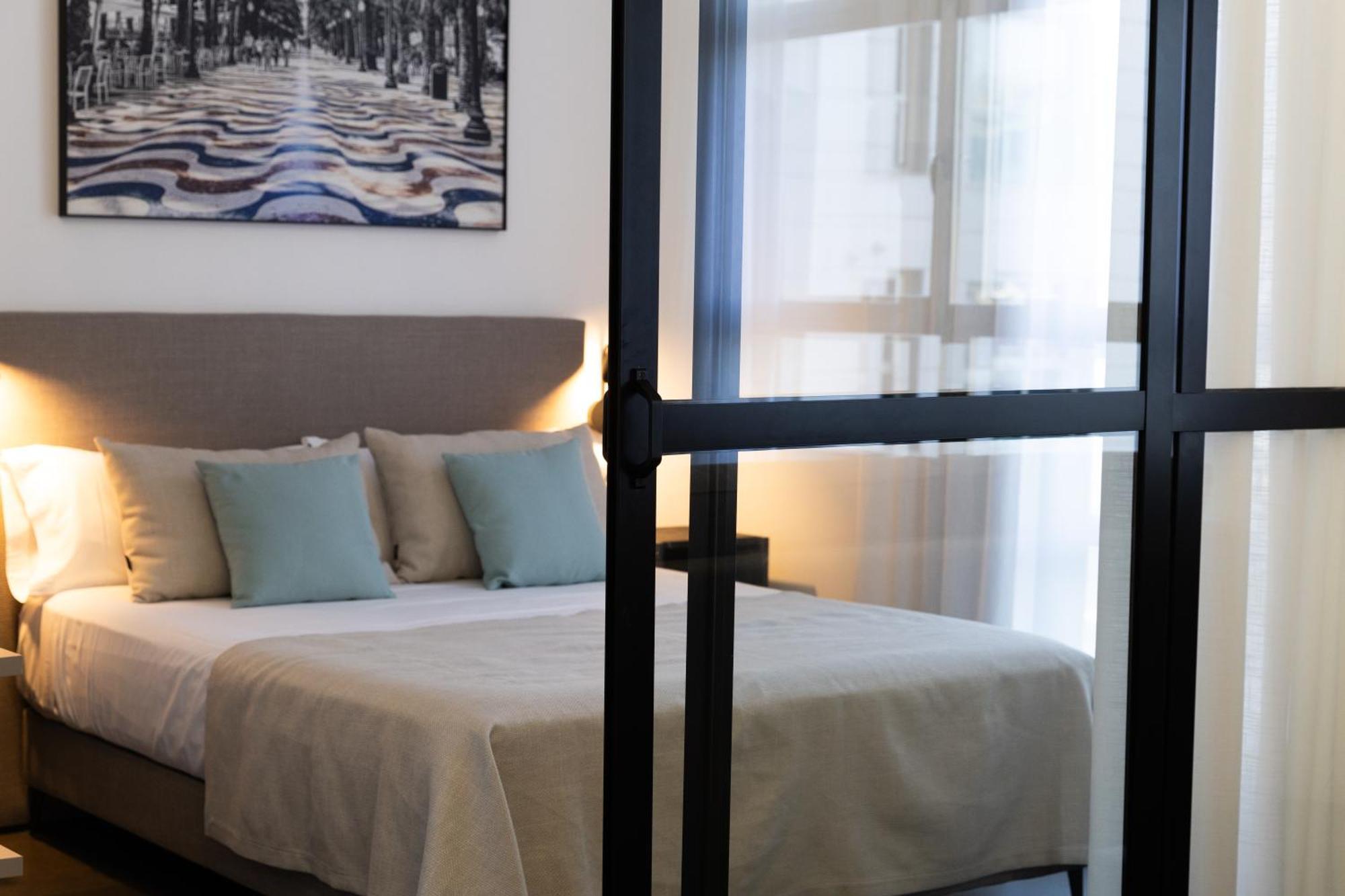 Guillman Suites Alicante Luaran gambar