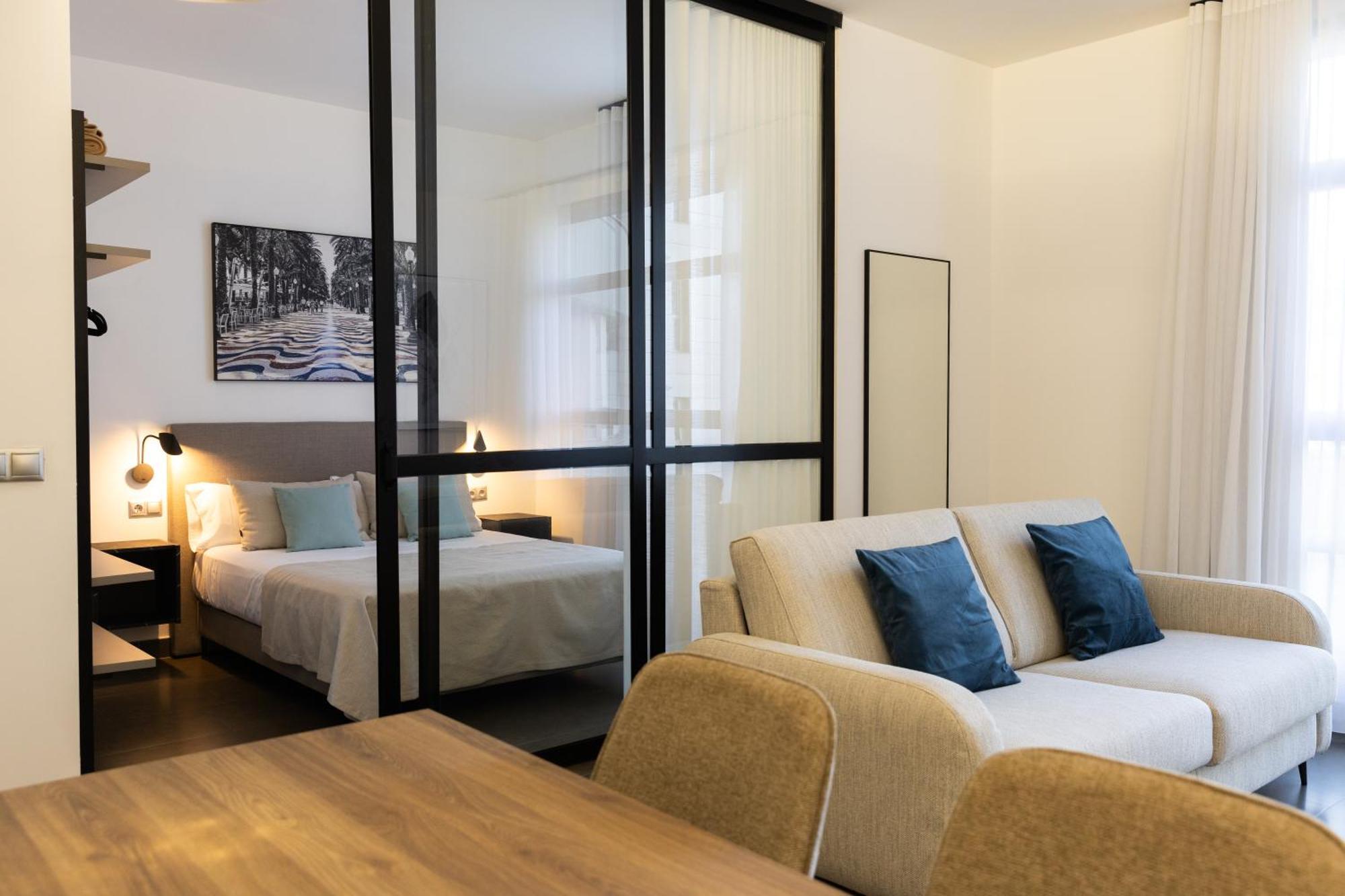 Guillman Suites Alicante Luaran gambar