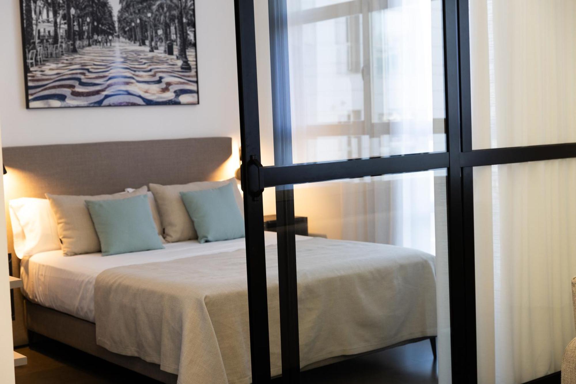 Guillman Suites Alicante Luaran gambar